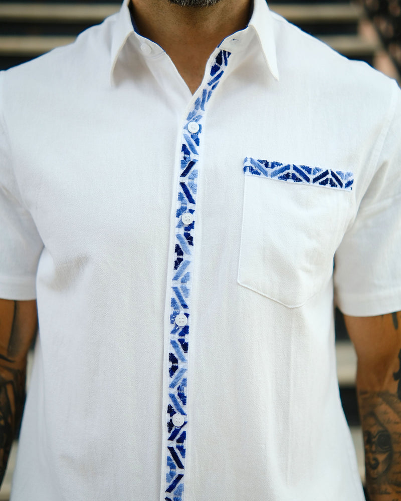 Camisa Bolsi Blanco c/ Azul Matizado