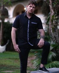 Camisa Bolsi Negro c/ Blanco