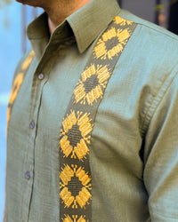 Camisa Mburukuja Verde Olivo