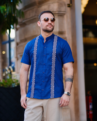 Samu'u azul marinho com cinza