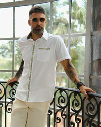 Camisa Bolsi Blanco c/ Verde Matizado